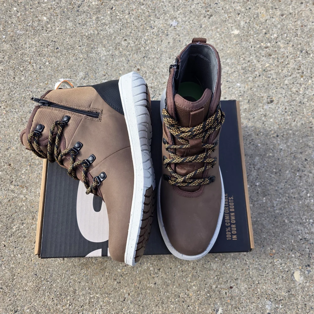BOGS Insulated Waterproof Boots Women Size 7